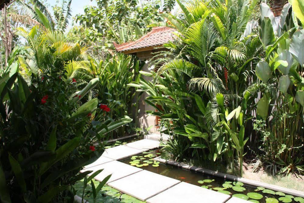 Villa Sutra Pemuteran Exteriör bild
