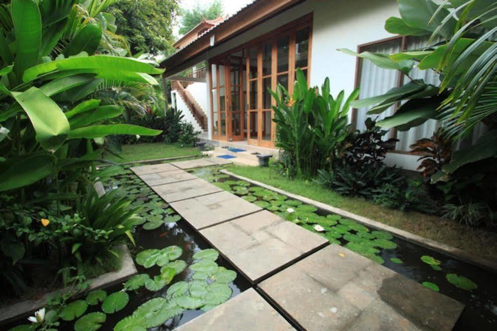 Villa Sutra Pemuteran Exteriör bild